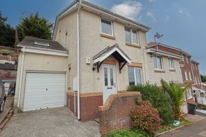 Photo 1- click for photo gallery